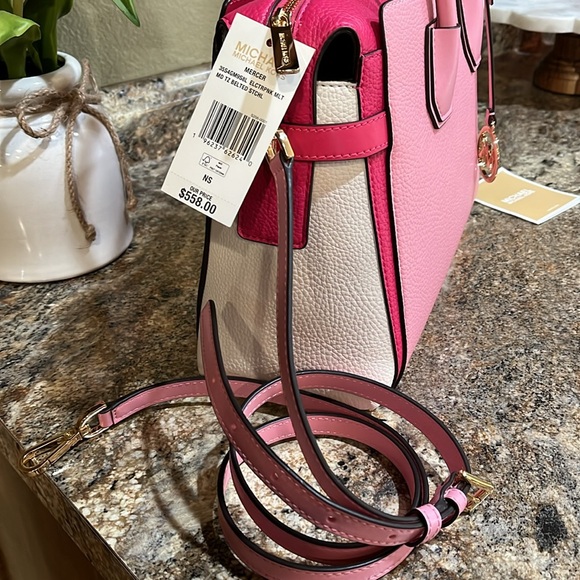 Michael Kors NWT Mercer Medium Color-Block Belted Satchel - Picture 3 of 9